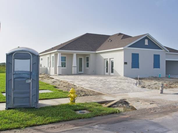 Best Portable restroom trailer rental  in Riverview, FL